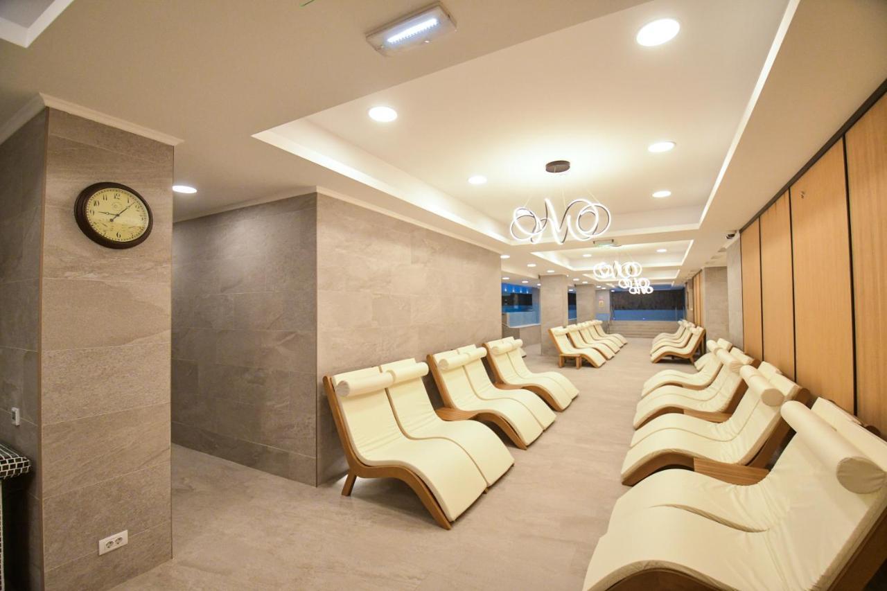 Mirage Resort & Spa Vişeu de Sus Екстериор снимка