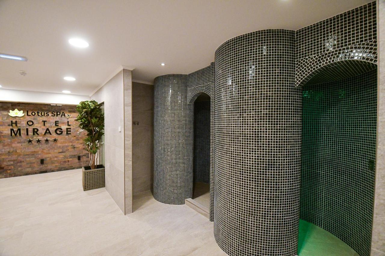 Mirage Resort & Spa Vişeu de Sus Екстериор снимка