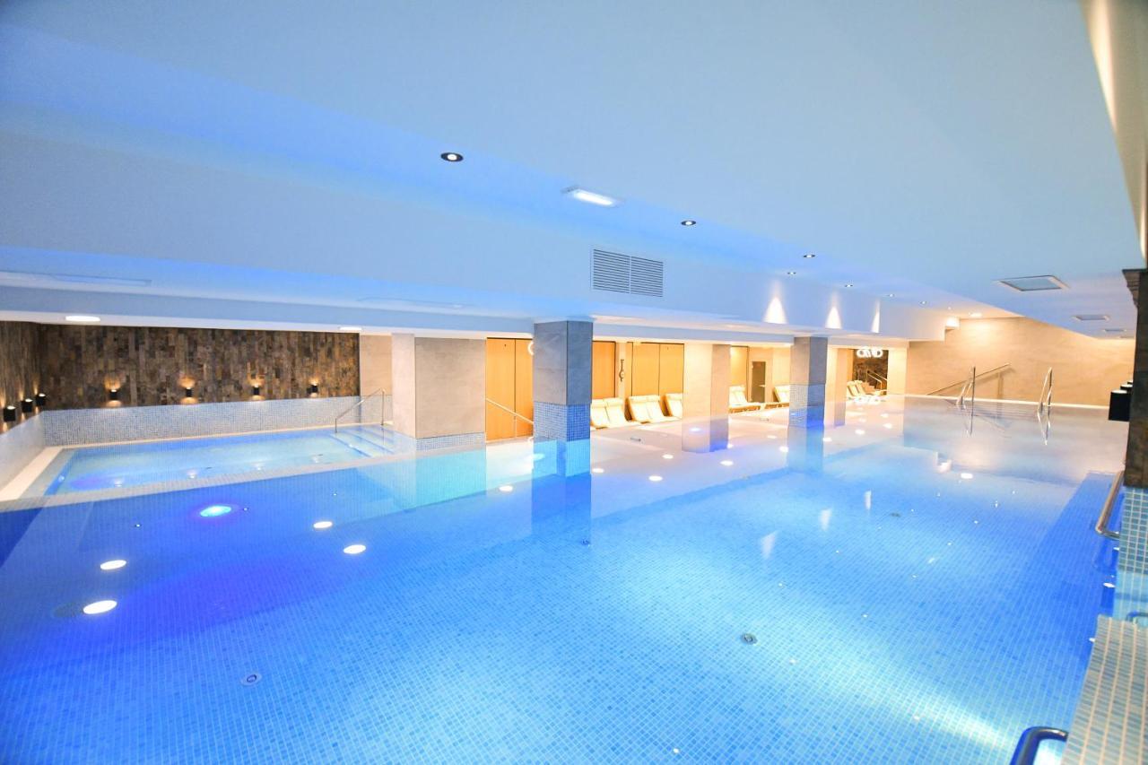 Mirage Resort & Spa Vişeu de Sus Екстериор снимка